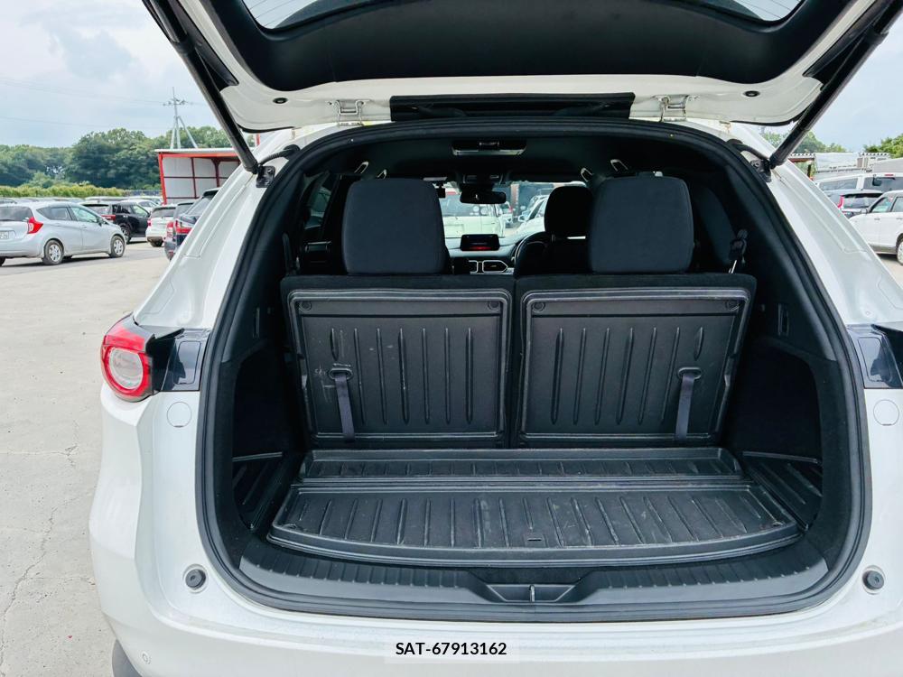 Mazda CX-8 2019-01 7737928-24