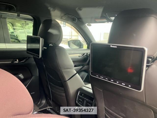 Mazda CX-8 2018-04 7876038-14