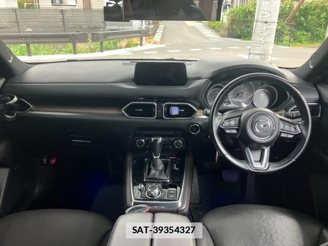 Mazda CX-8 2018-04 7876038-16