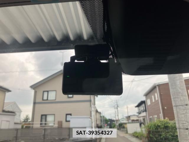 Mazda CX-8 2018-04 7876038-29