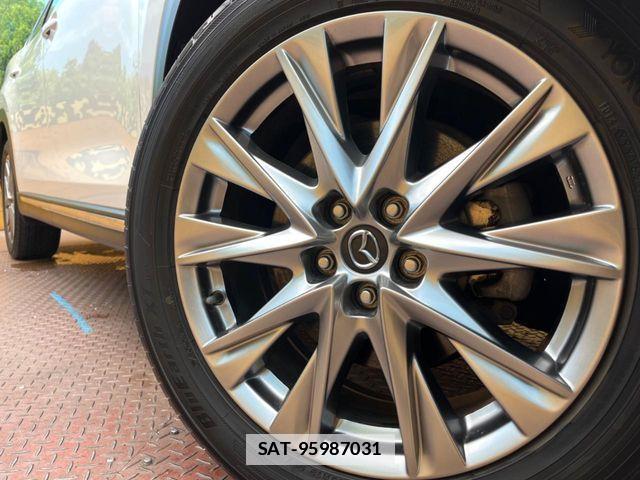 Mazda CX-8 2018-01 7978963-11