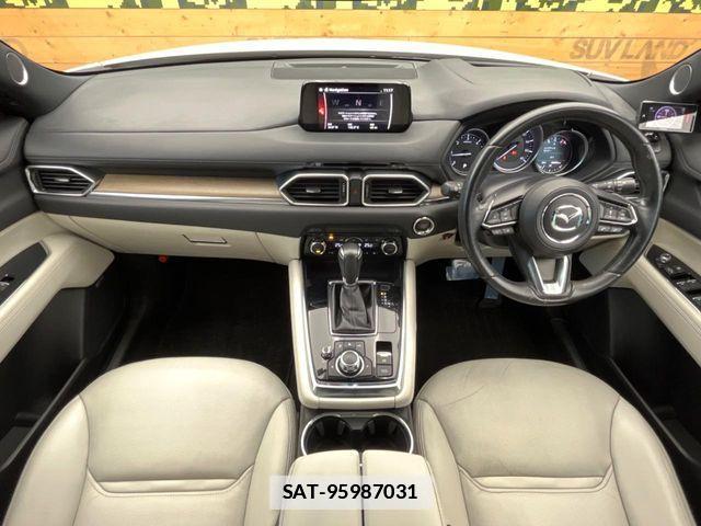 Mazda CX-8 2018-01 7978963-1