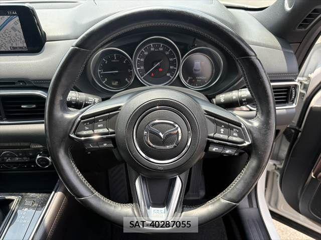 Mazda CX-8 2017-11 8098797-13