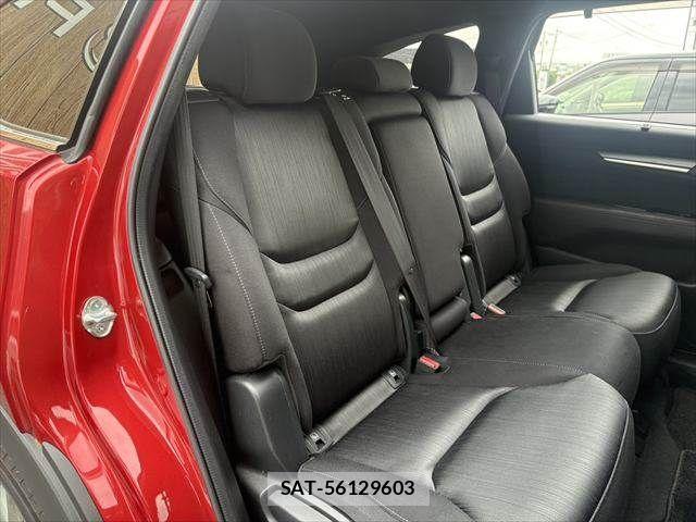 Mazda CX-8 2018-03 8129689-10