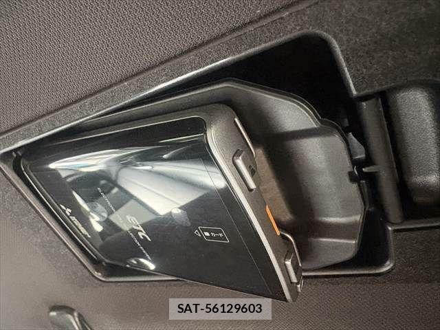 Mazda CX-8 2018-03 8129689-15