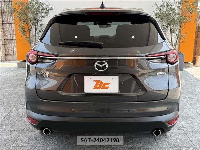 Mazda CX-8 2017-12 8145692-13