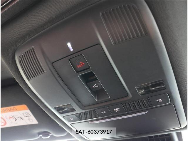 Mazda CX-8 2022-01 8207203-14