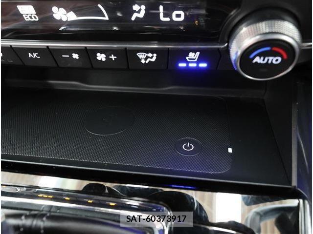 Mazda CX-8 2022-01 8207203-15
