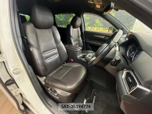 Mazda CX-8 2018-04 8207206-9