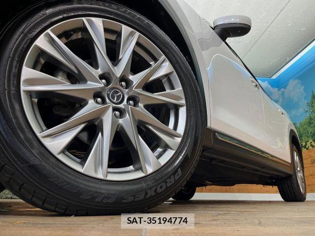 Mazda CX-8 2018-04 8207206-14