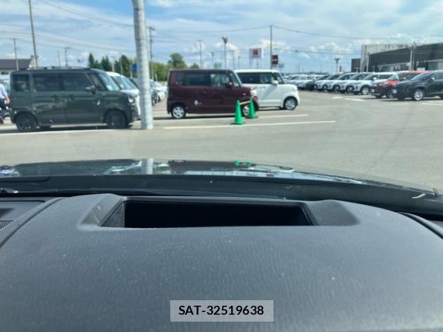 Mazda CX-8 2018-05 8245010-24