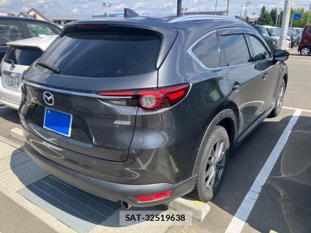 Mazda CX-8 2018-05 8245010-5