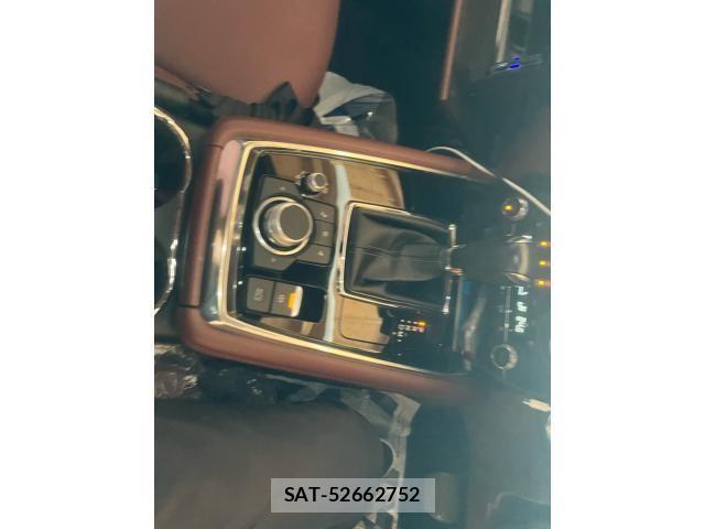 Mazda CX-8 2023-01 8314103-26