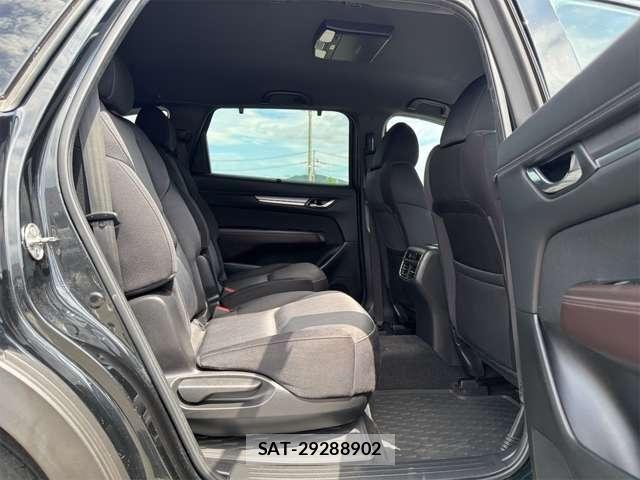 Mazda CX-8 2018-10 8314104-12