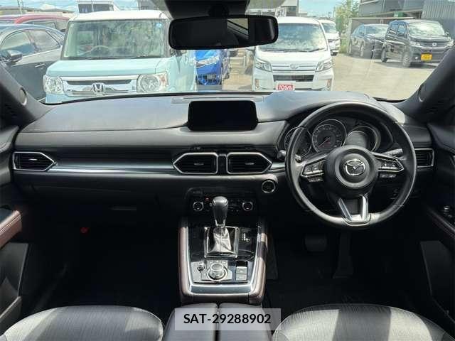 Mazda CX-8 2018-10 8314104-4