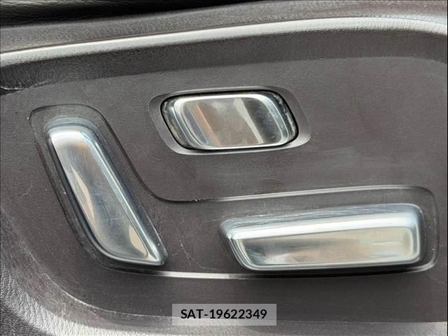 Mazda CX-8 2019-07 8335525-26
