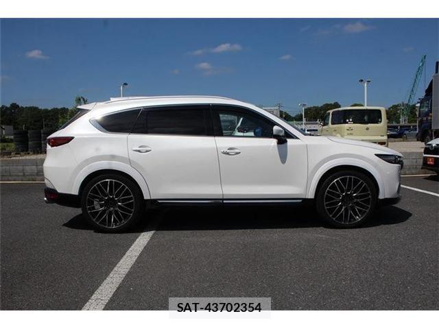 Mazda CX-8 2018-03 8335523-10