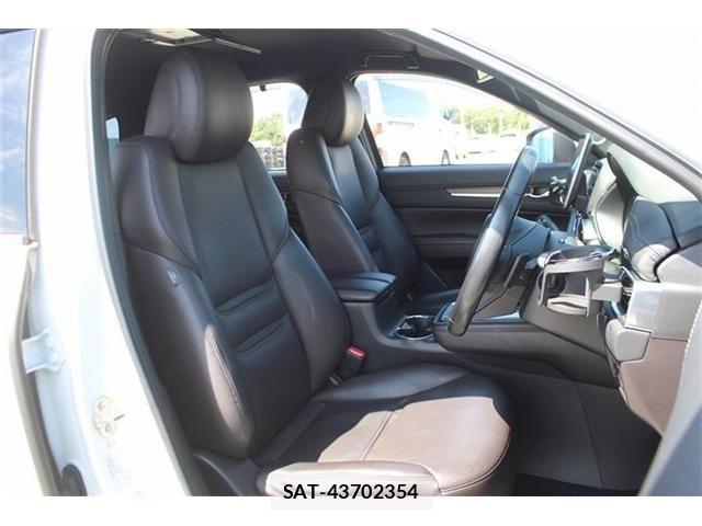 Mazda CX-8 2018-03 8335523-17