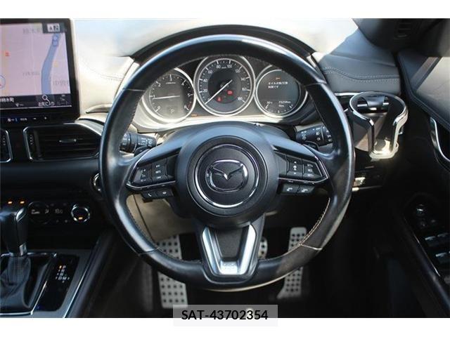 Mazda CX-8 2018-03 8335523-20