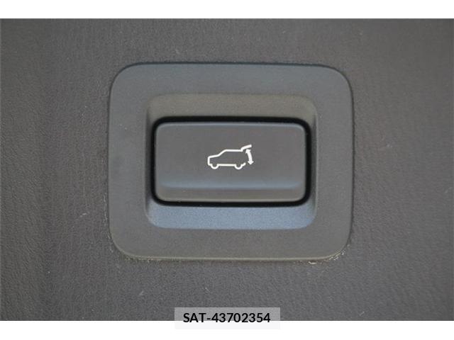 Mazda CX-8 2018-03 8335523-4