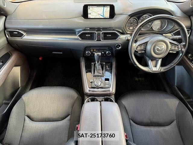 Mazda CX-8 2018-04 8354293-1