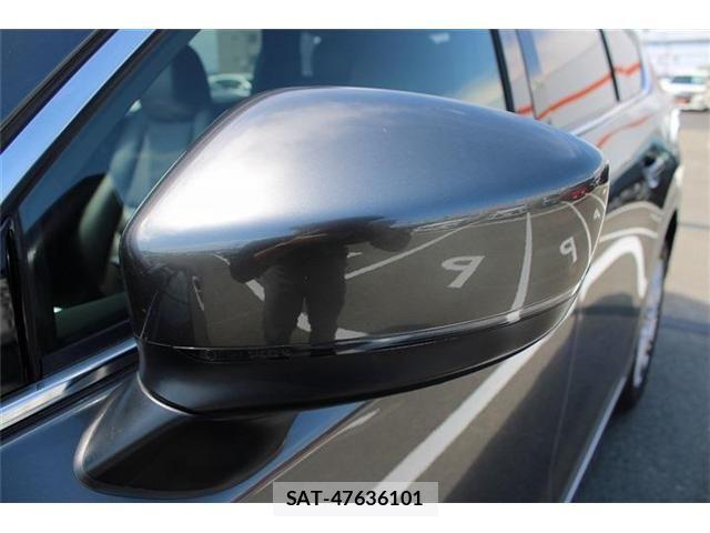 Mazda CX-8 2018-03 8365425-28