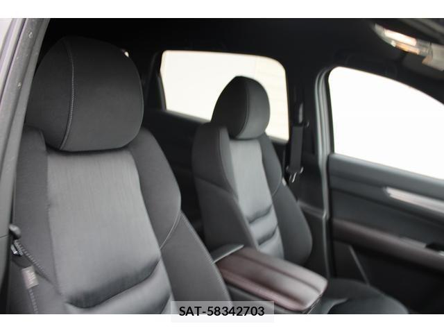 Mazda CX-8 2018-01 8365426-27