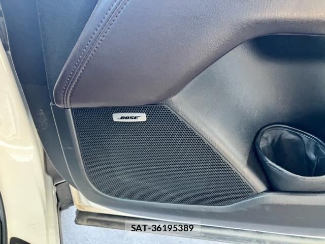 Mazda CX-8 2018-03 8411929-11