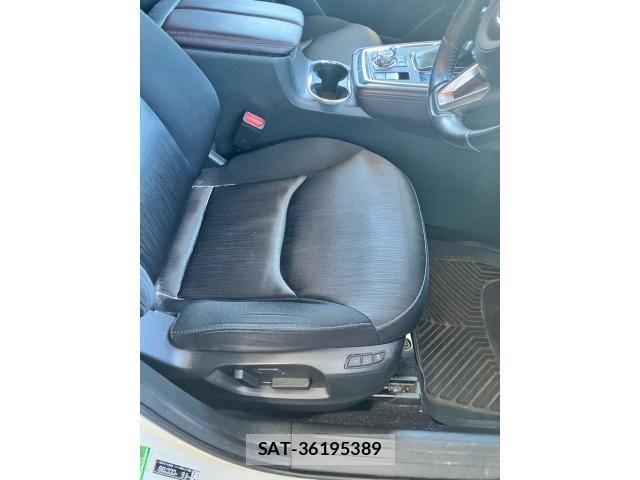 Mazda CX-8 2018-03 8411929-12