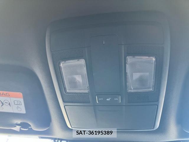 Mazda CX-8 2018-03 8411929-22