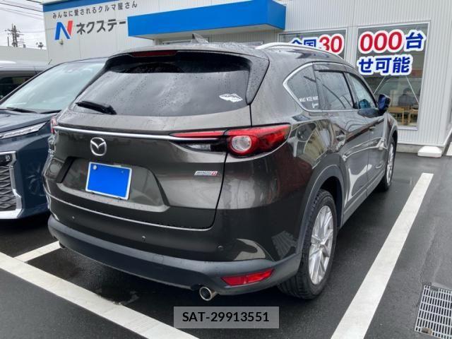 Mazda CX-8 2018-01 8411928-3