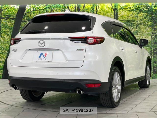 Mazda CX-8 2018-04 8626400-17