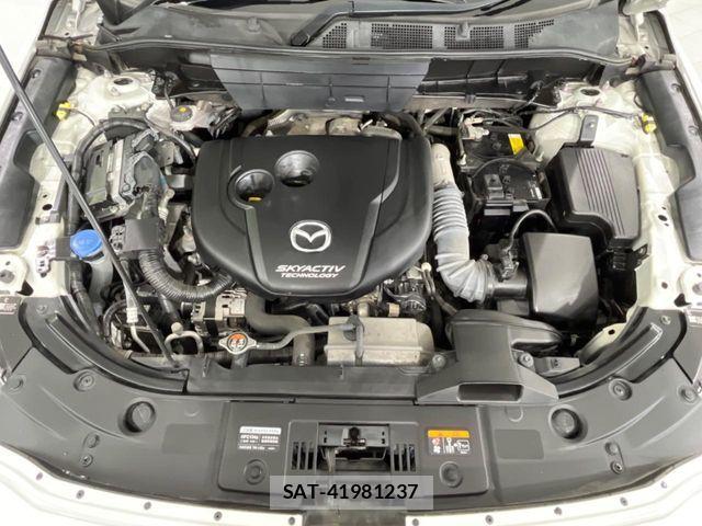 Mazda CX-8 2018-04 8626400-18