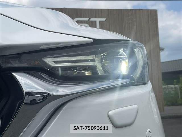 Mazda CX-8 2018-02 8626403-12