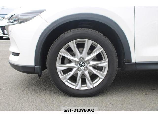 Mazda CX-8 2018-01 8666039-24