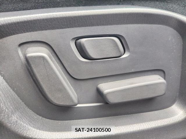 Mazda CX-8 2018-03 8828593-22