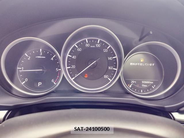 Mazda CX-8 2018-03 8828593-24