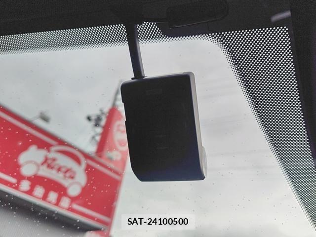 Mazda CX-8 2018-03 8828593-28