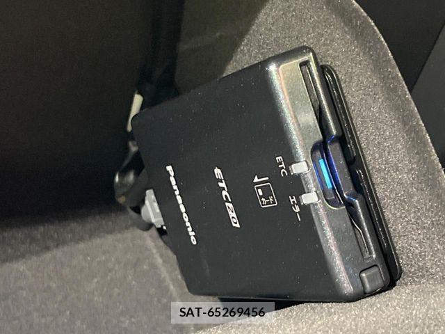 Mazda CX-8 2023-07 8848658-6