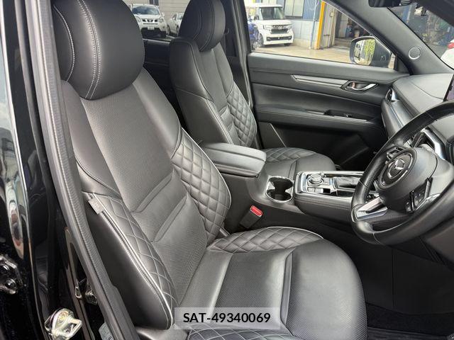 Mazda CX-8 2023-01 8879389-23
