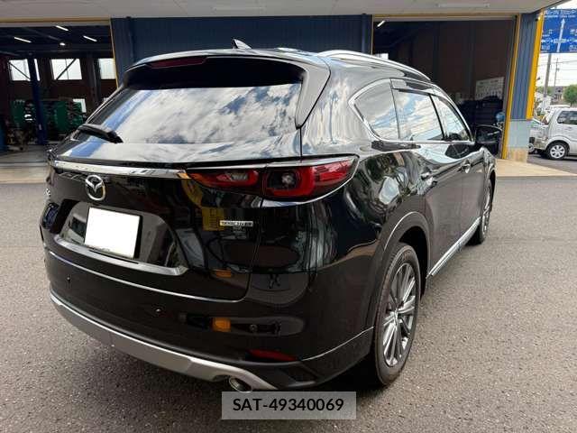 Mazda CX-8 2023-01 8879389-2