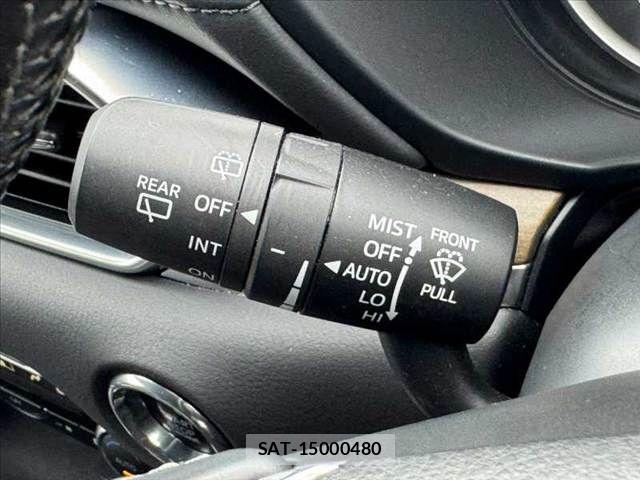 Mazda CX-8 2018-09 8879396-23