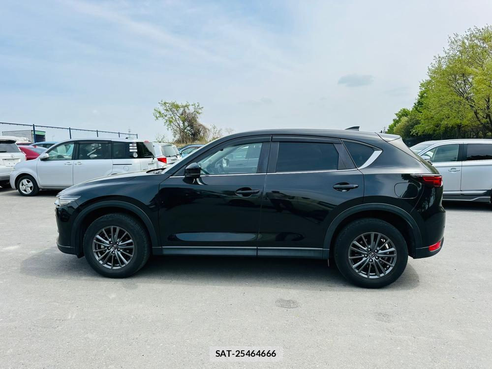 Mazda CX-5 2020-03 6120903-1