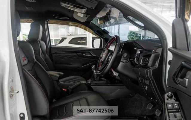 Isuzu D-MAX 2024 8714943-6