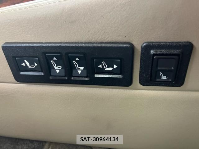 Daimler DAIMLER 1991-04 8561645-11