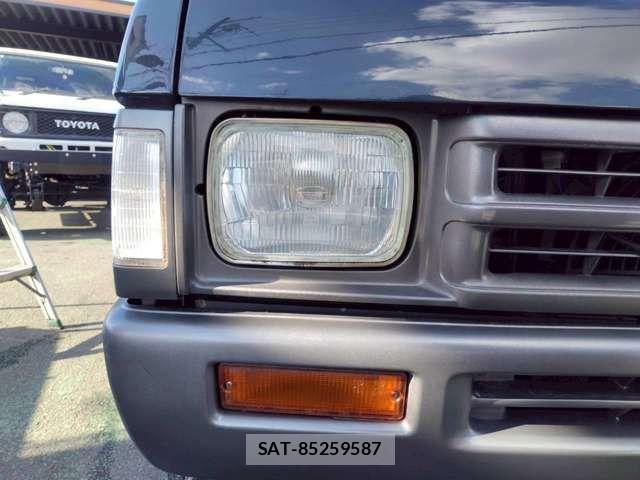 Nissan DATSUN PICKUP 1994-03 3666259-16