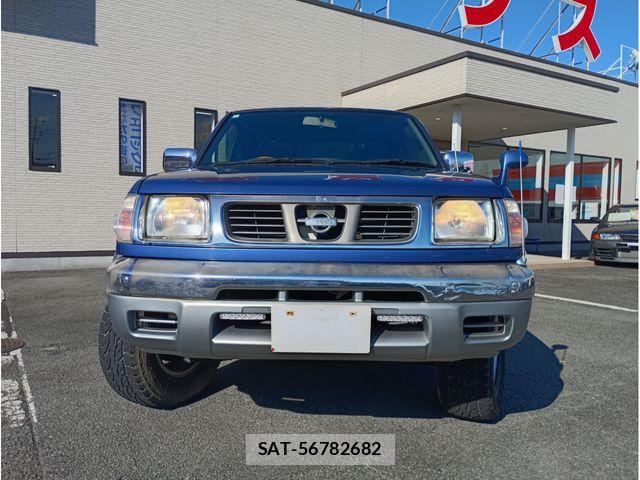 Nissan DATSUN PICKUP 1999-10 7357476-1
