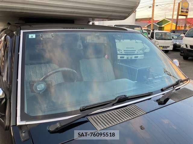 Nissan DATSUN PICKUP 1996-12 8098804-11
