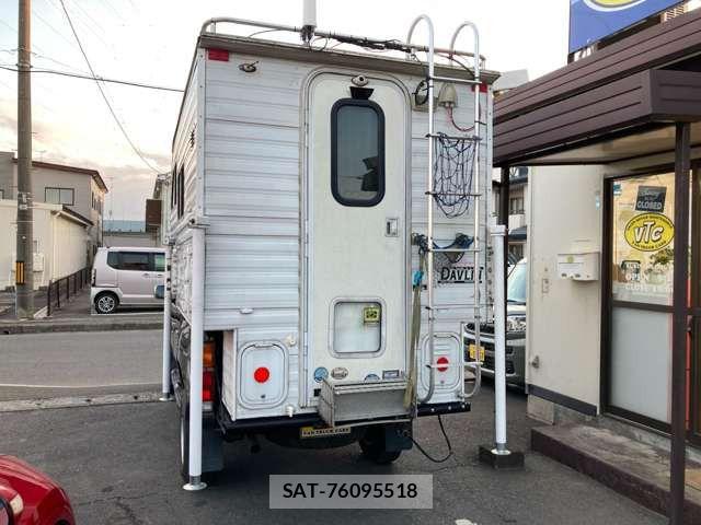 Nissan DATSUN PICKUP 1996-12 8098804-15
