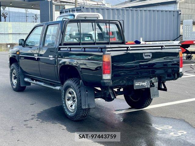 Nissan DATSUN PICKUP 1994-02 8335526-9